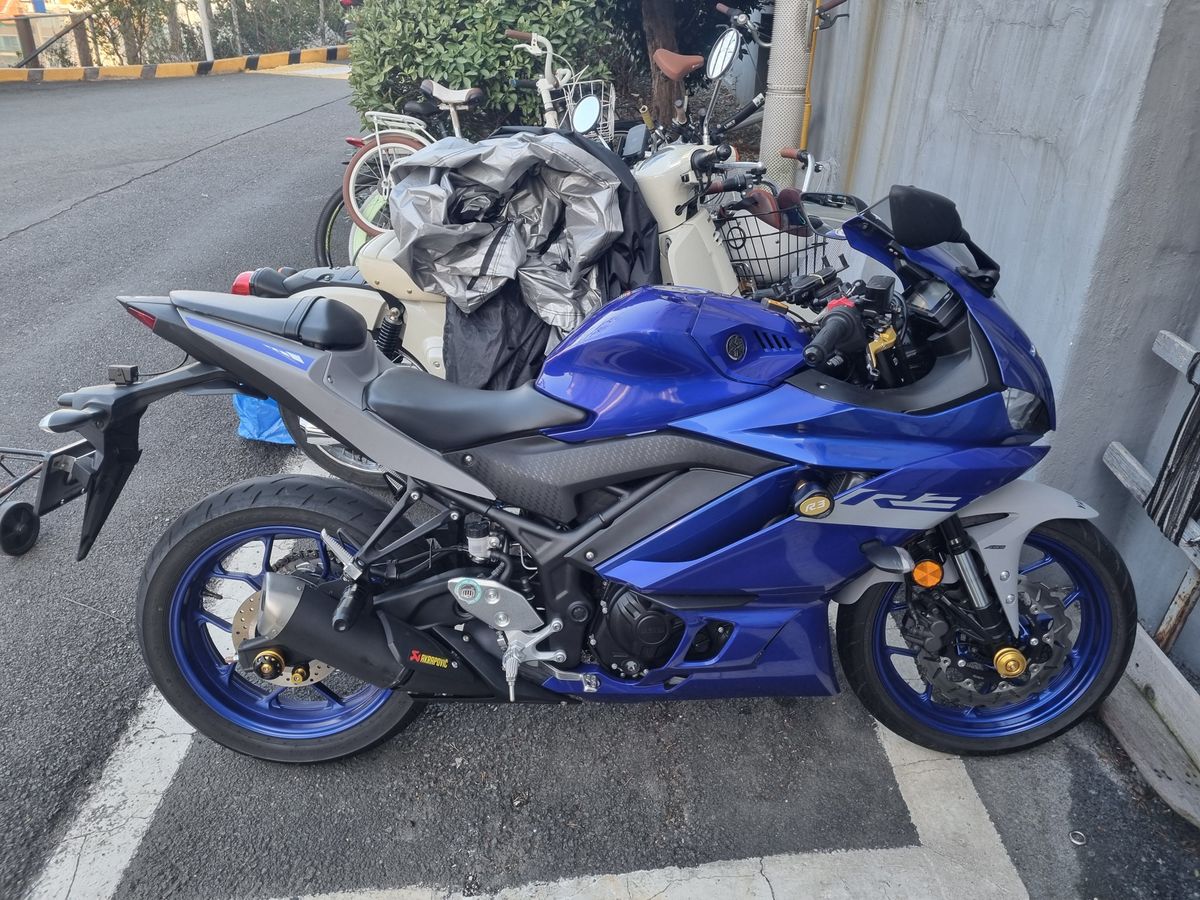 야마하 YZF R3 4