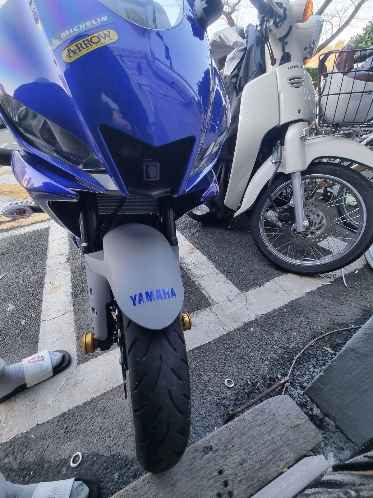 야마하 YZF R3 thumb 2