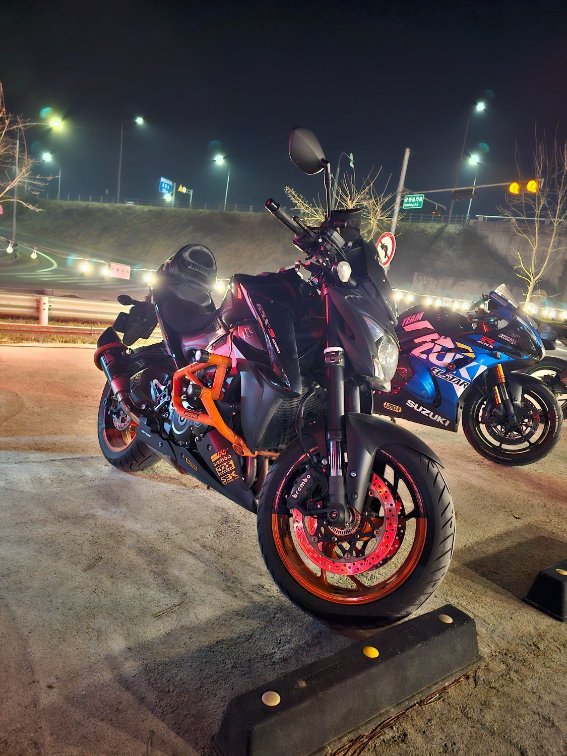스즈키 GSX S 1000 thumb 2