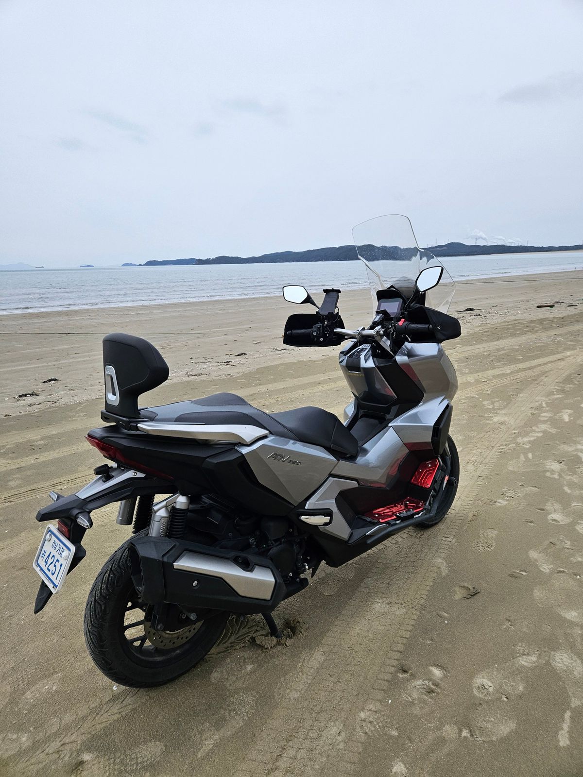 혼다 ADV 350 7