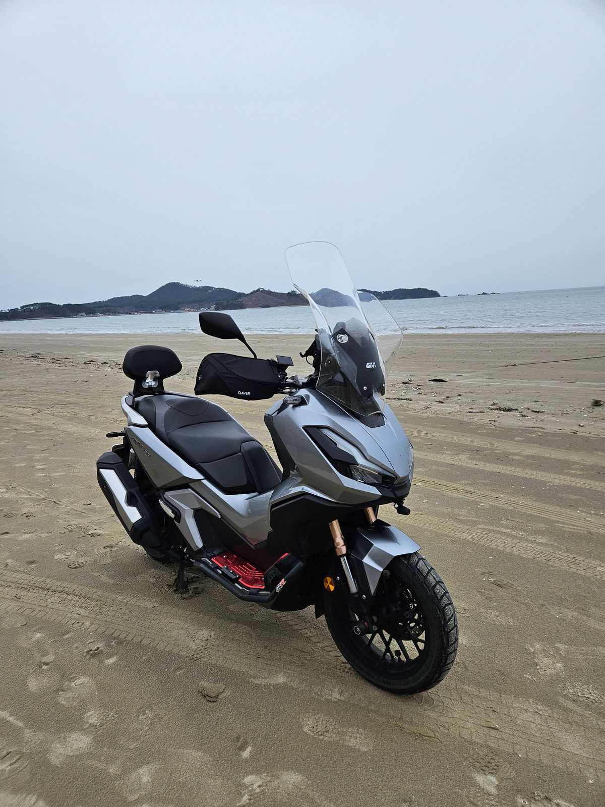 혼다 ADV 350 5
