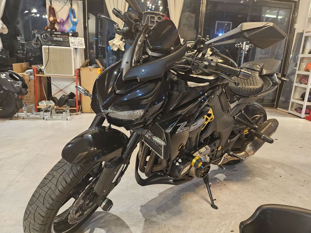 가와사키 Z 1000 more