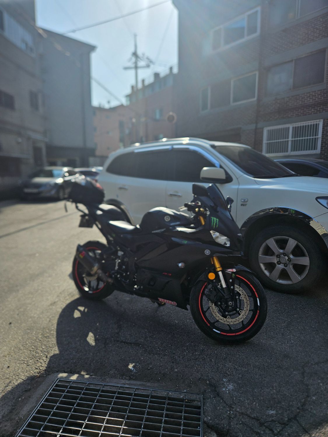 야마하 YZF R3 main