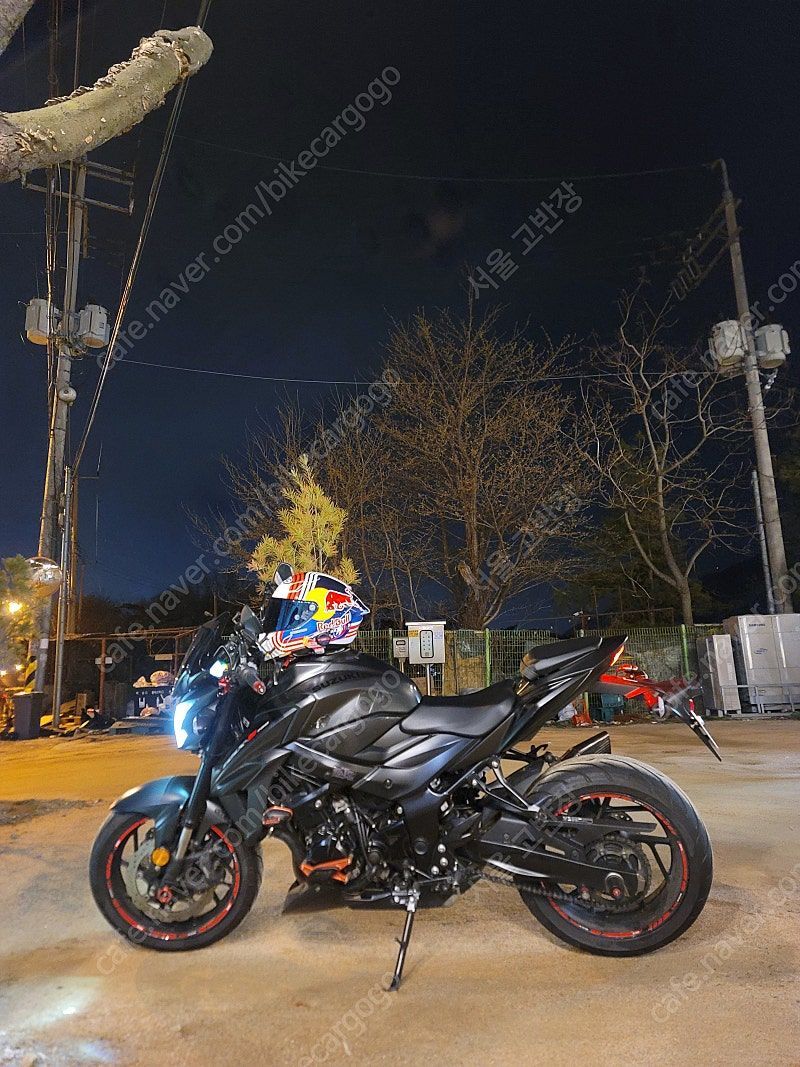 스즈키 GSX S 750 5