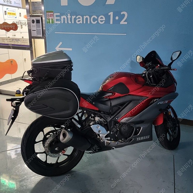 야마하 YZF R3 more