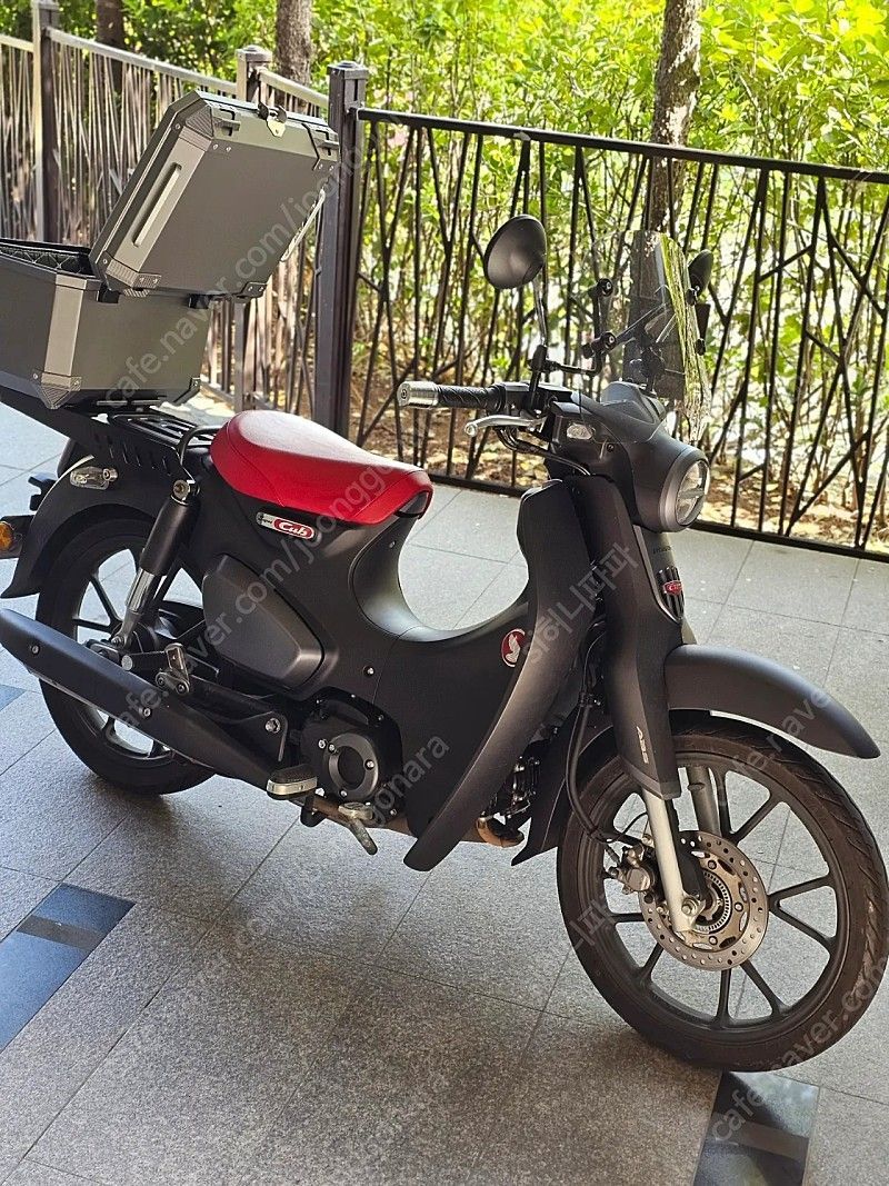 혼다 C 125 main