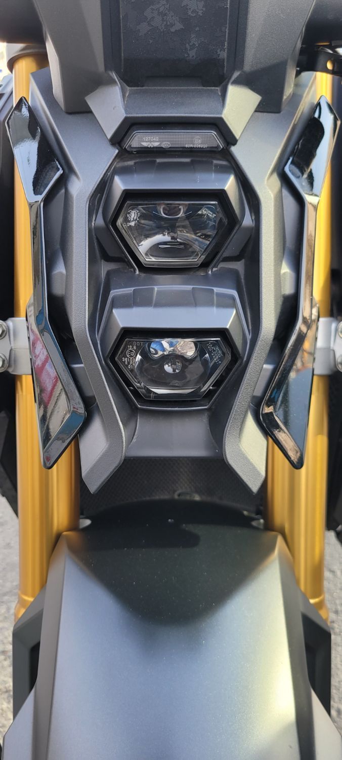 스즈키 GSX S 1000 4