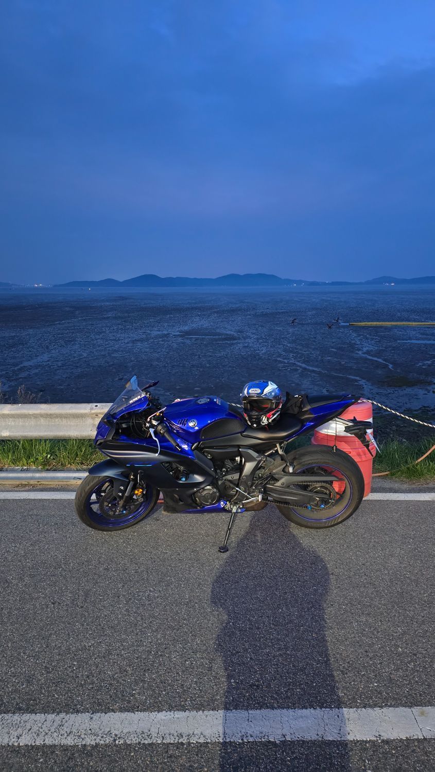야마하 YZF R7 thumb 2