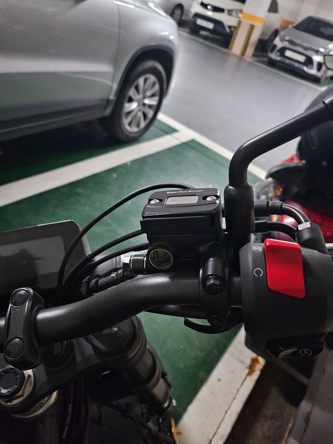 혼다 CB 125 R 6