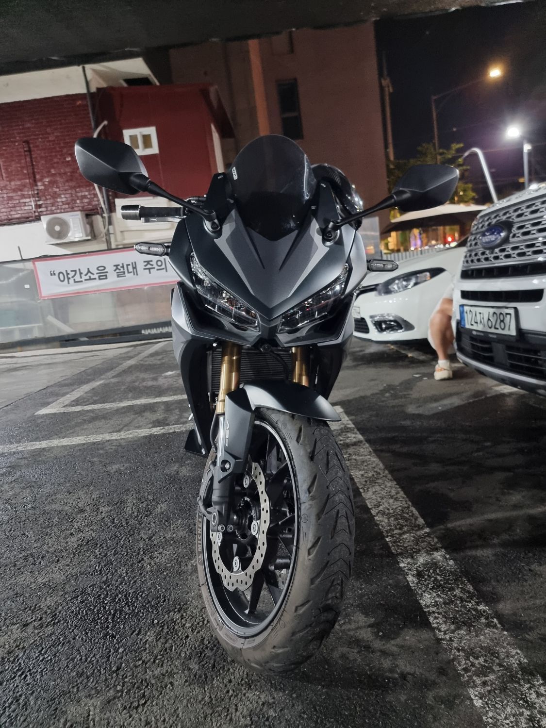 혼다 CBR 500 R main