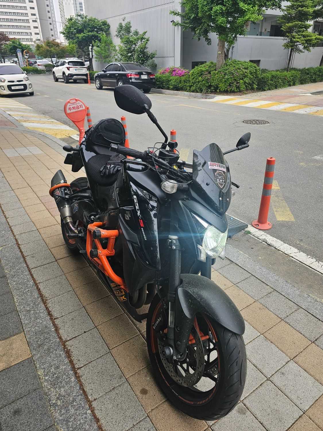스즈키 GSX S 1000 4