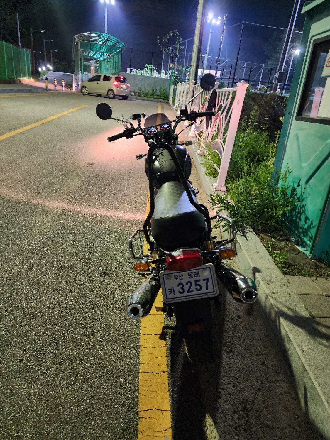 로얄엔필드 인터셉터 650 4