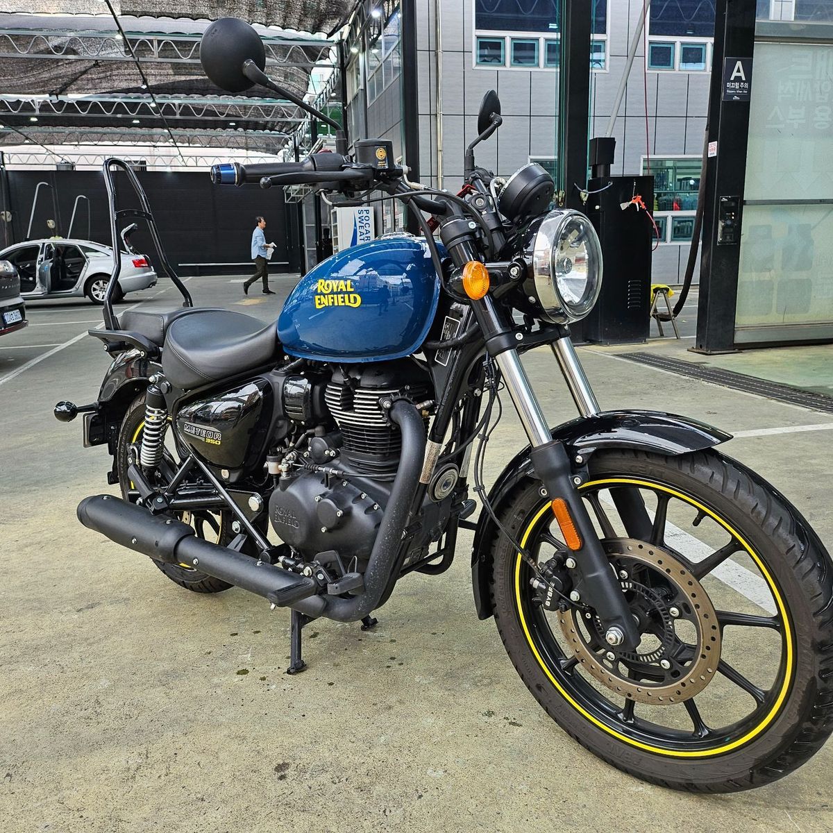 로얄엔필드 메테오 350 main