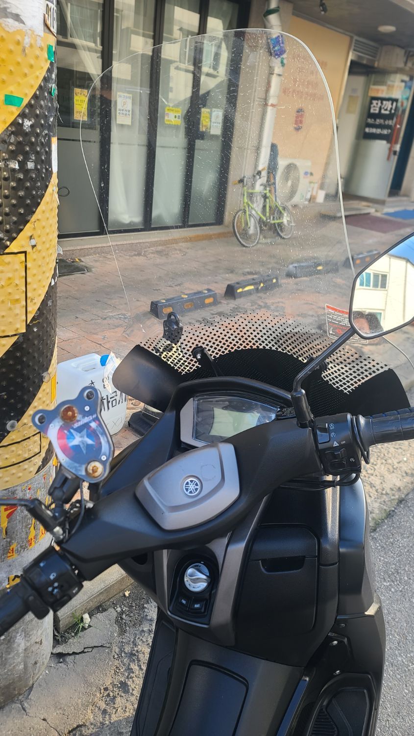 야마하 NMAX 125 6