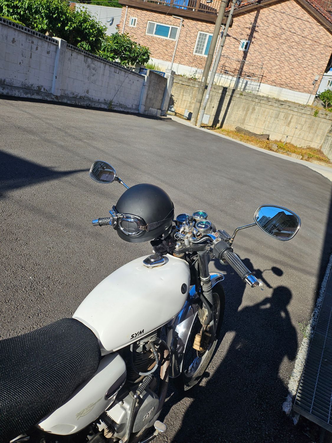 SYM 울프 125 more