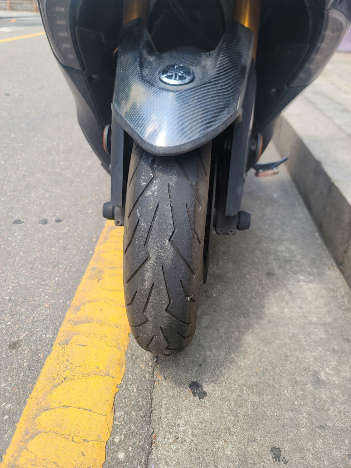 야마하 TMAX DX thumb 2