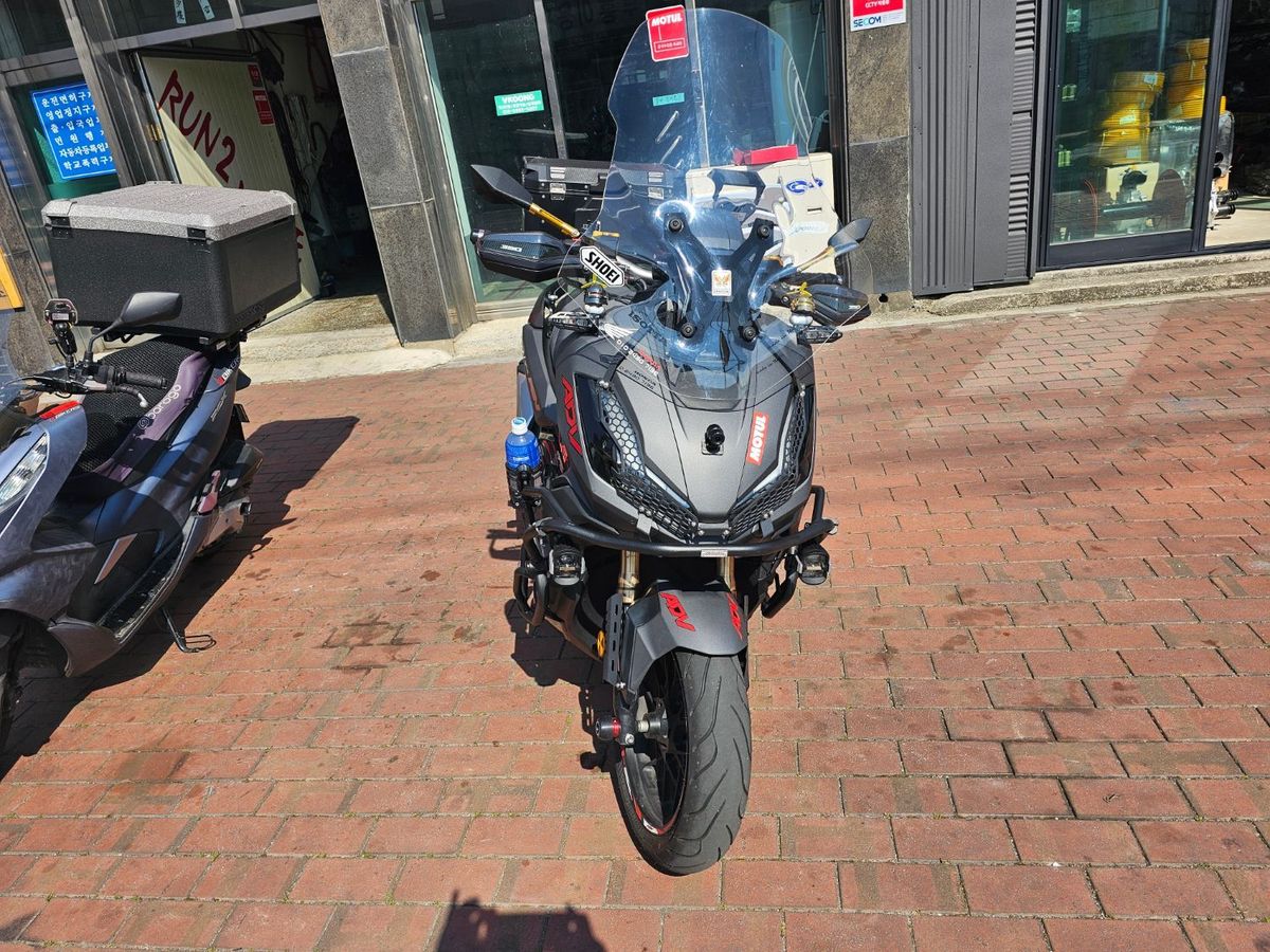 혼다 ADV 350 main