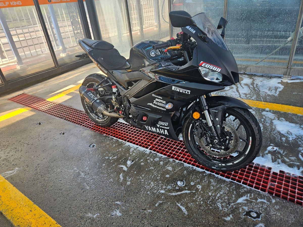 야마하 YZF R3 7