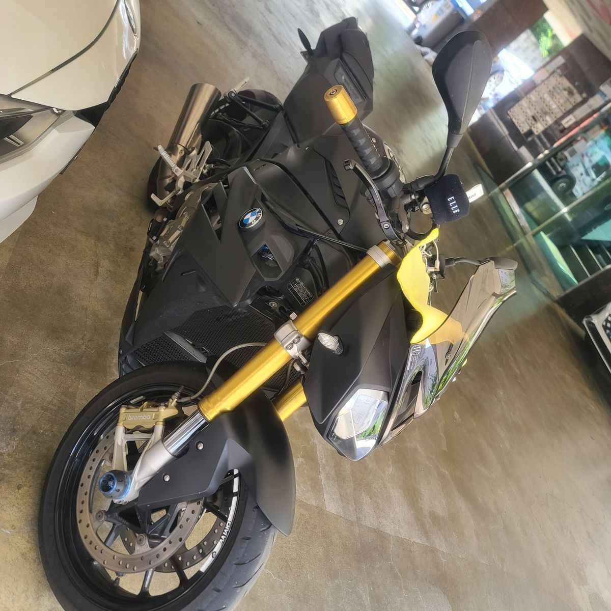 BMW S 1000 R more