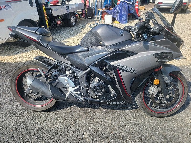 야마하 YZF R3 4