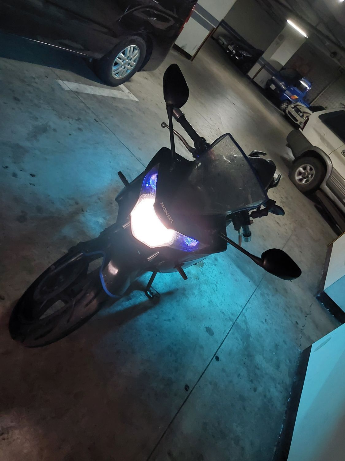 혼다 CBR 125 R main