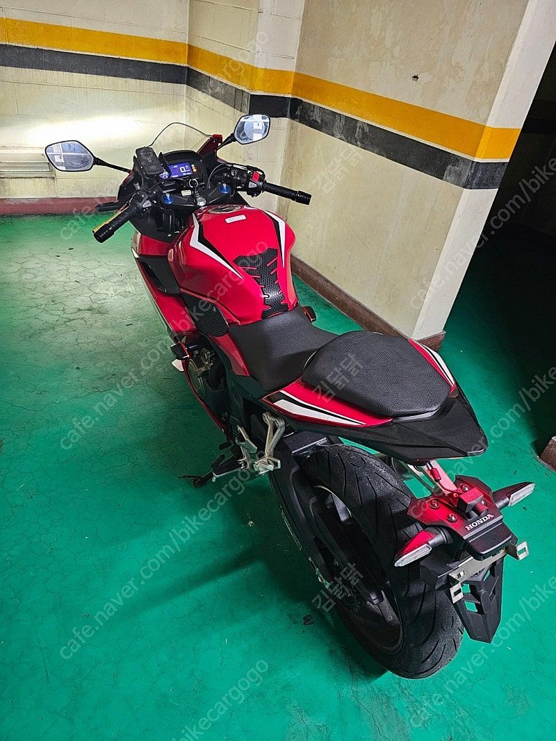 혼다 CBR 500 R main