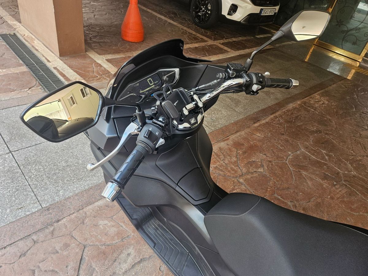 혼다 PCX 125 6