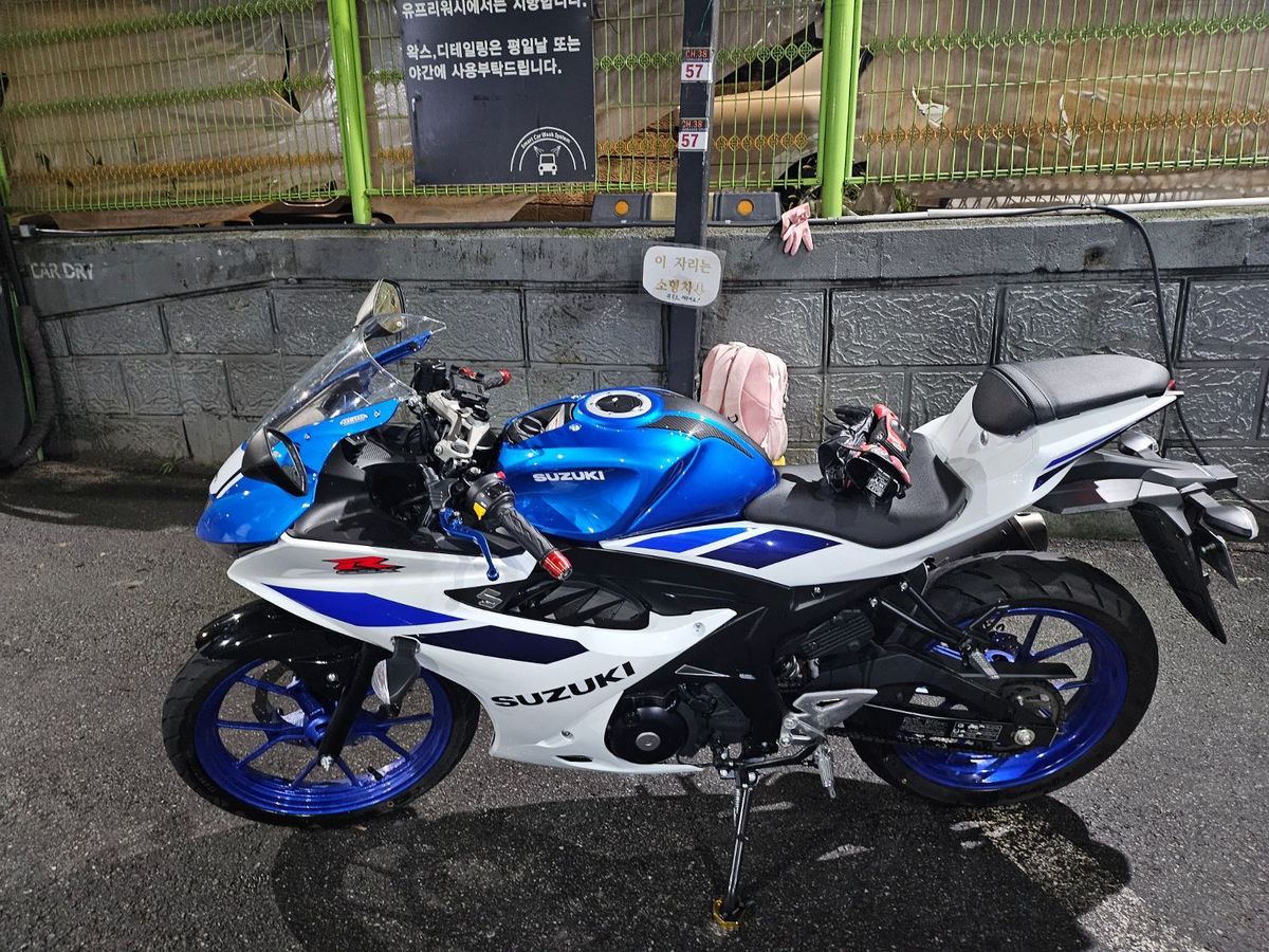 스즈키 GSX R 125 ABS 5