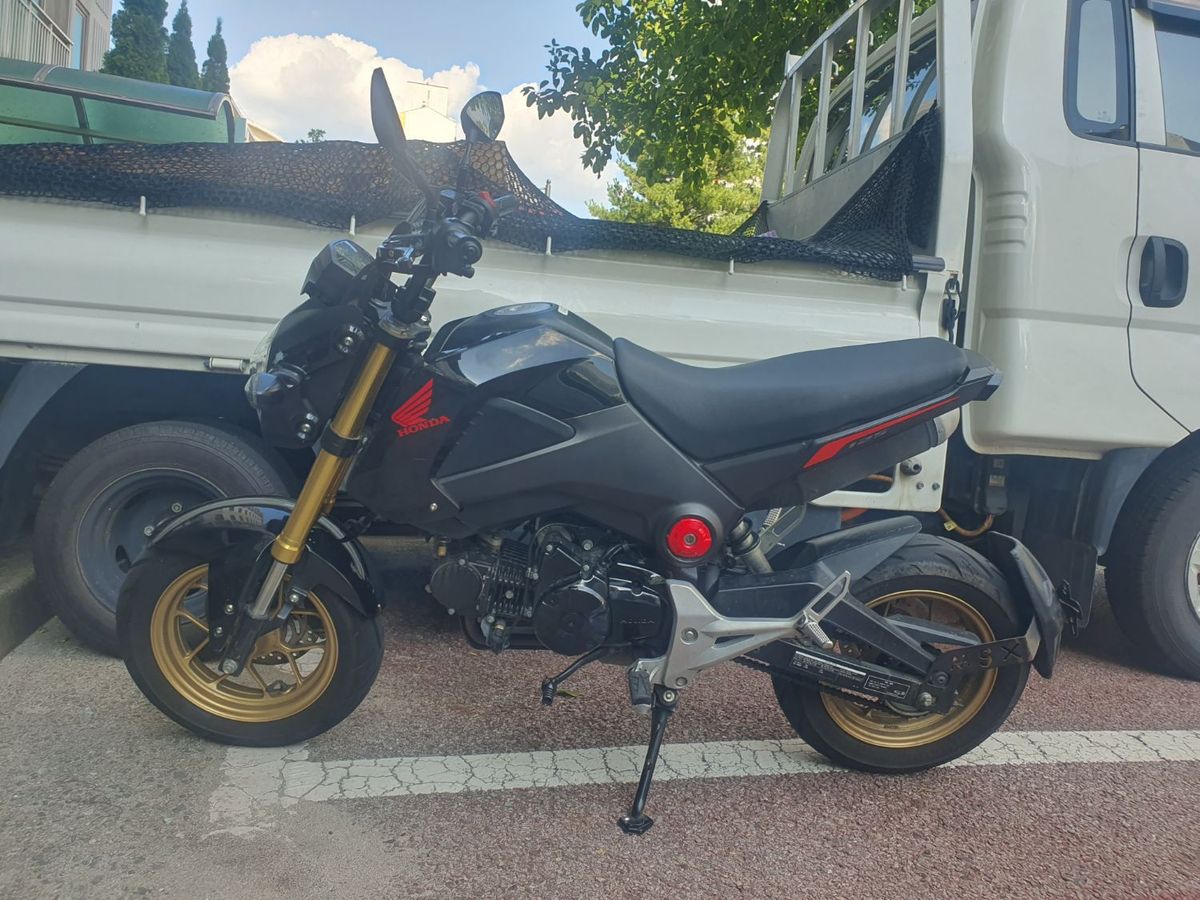 혼다 MSX 125 4