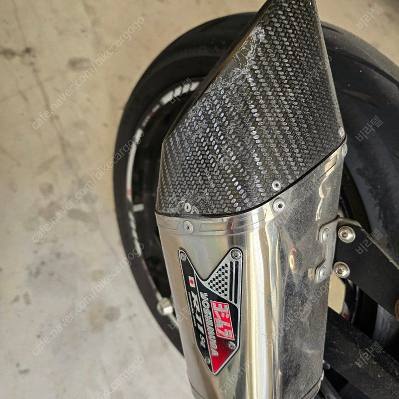 스즈키 GSX R 1000 R 8