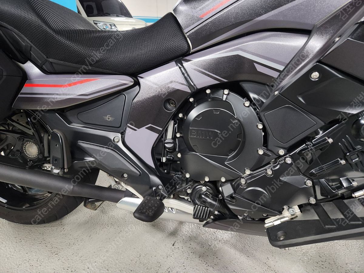 BMW K 1600 B main