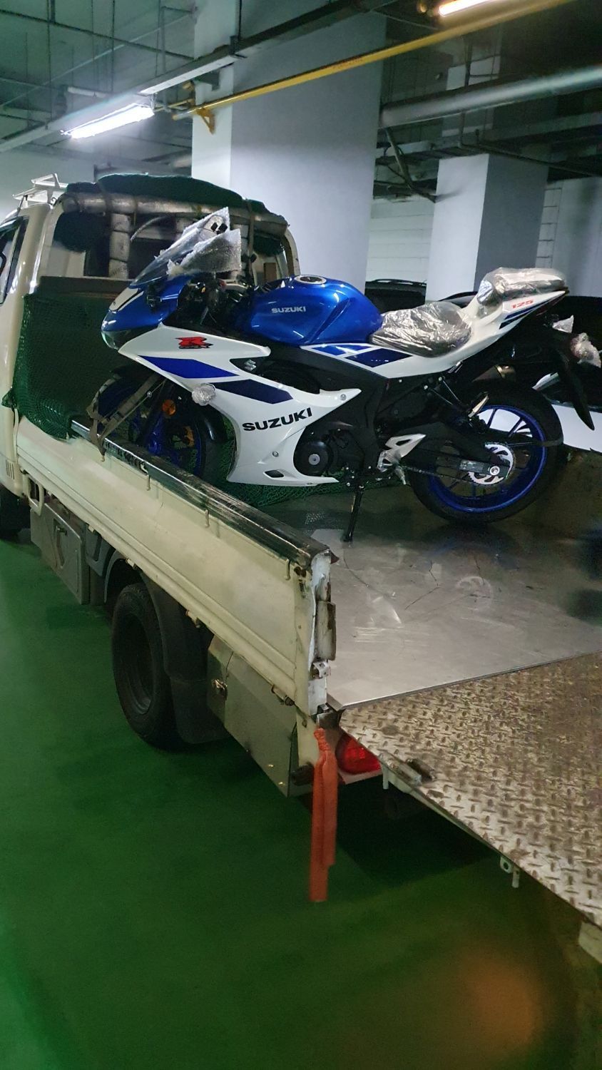 스즈키 GSX S 125 main