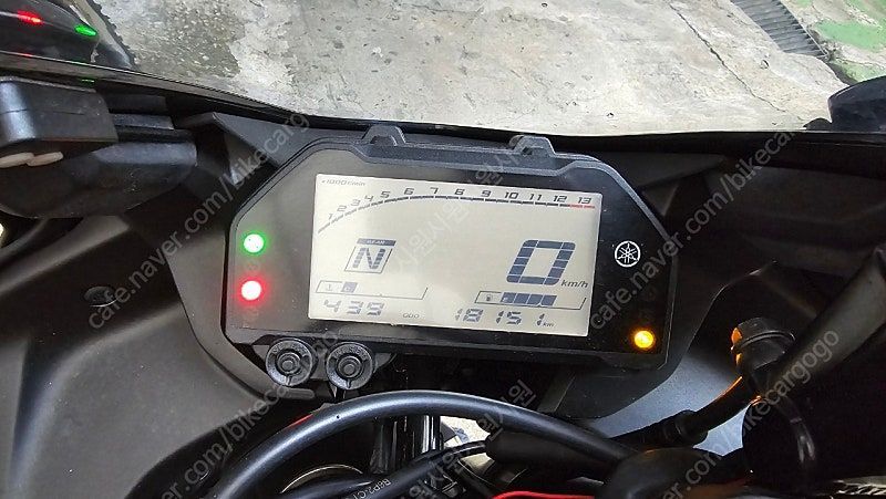 야마하 YZF R3 5