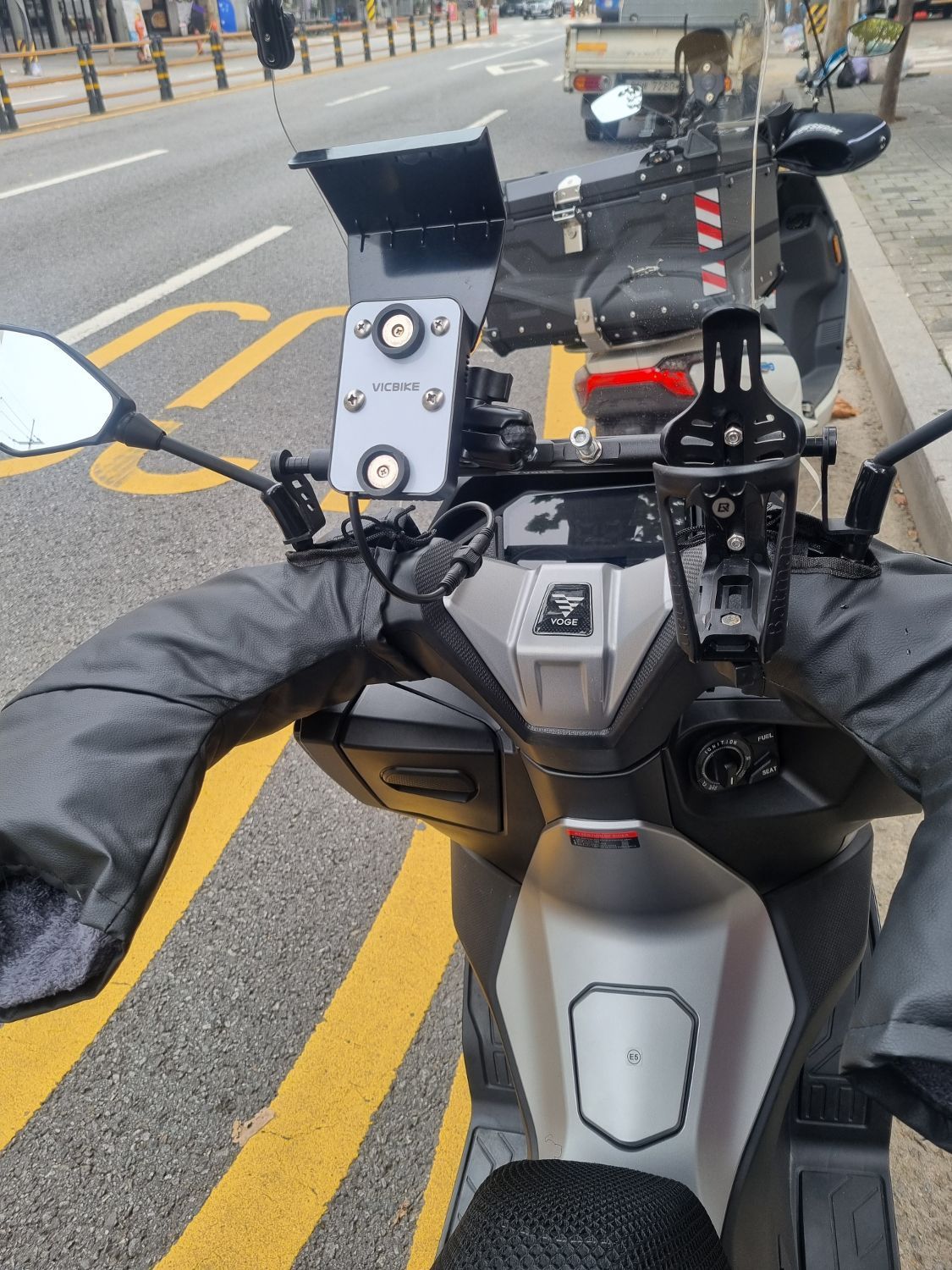 SYM 보이져 125 7