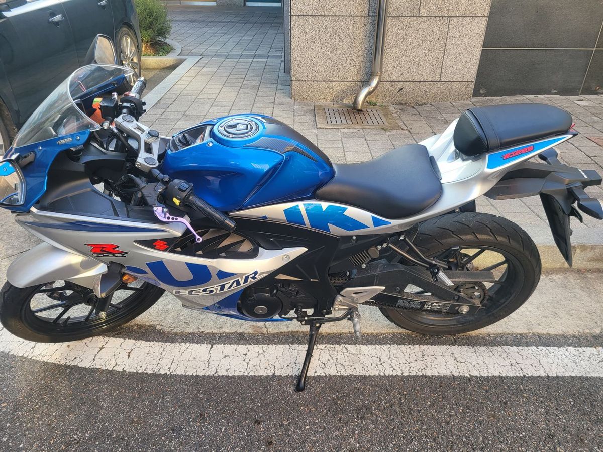 스즈키 GSX R 125 ABS main