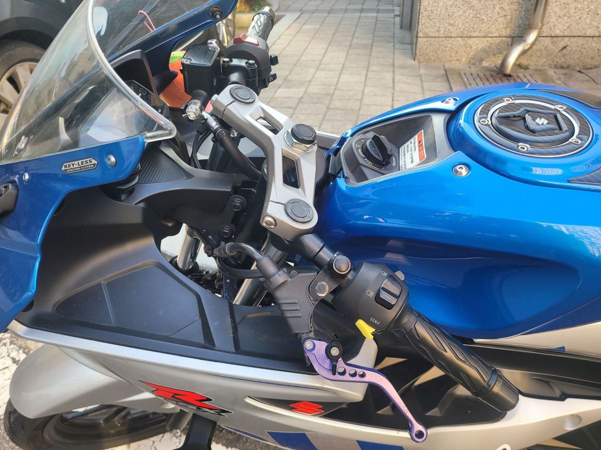 스즈키 GSX R 125 ABS 4