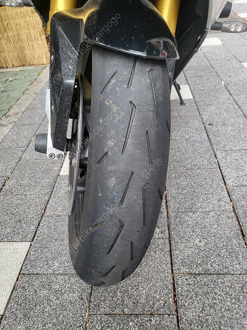 BMW S 1000 RR 7