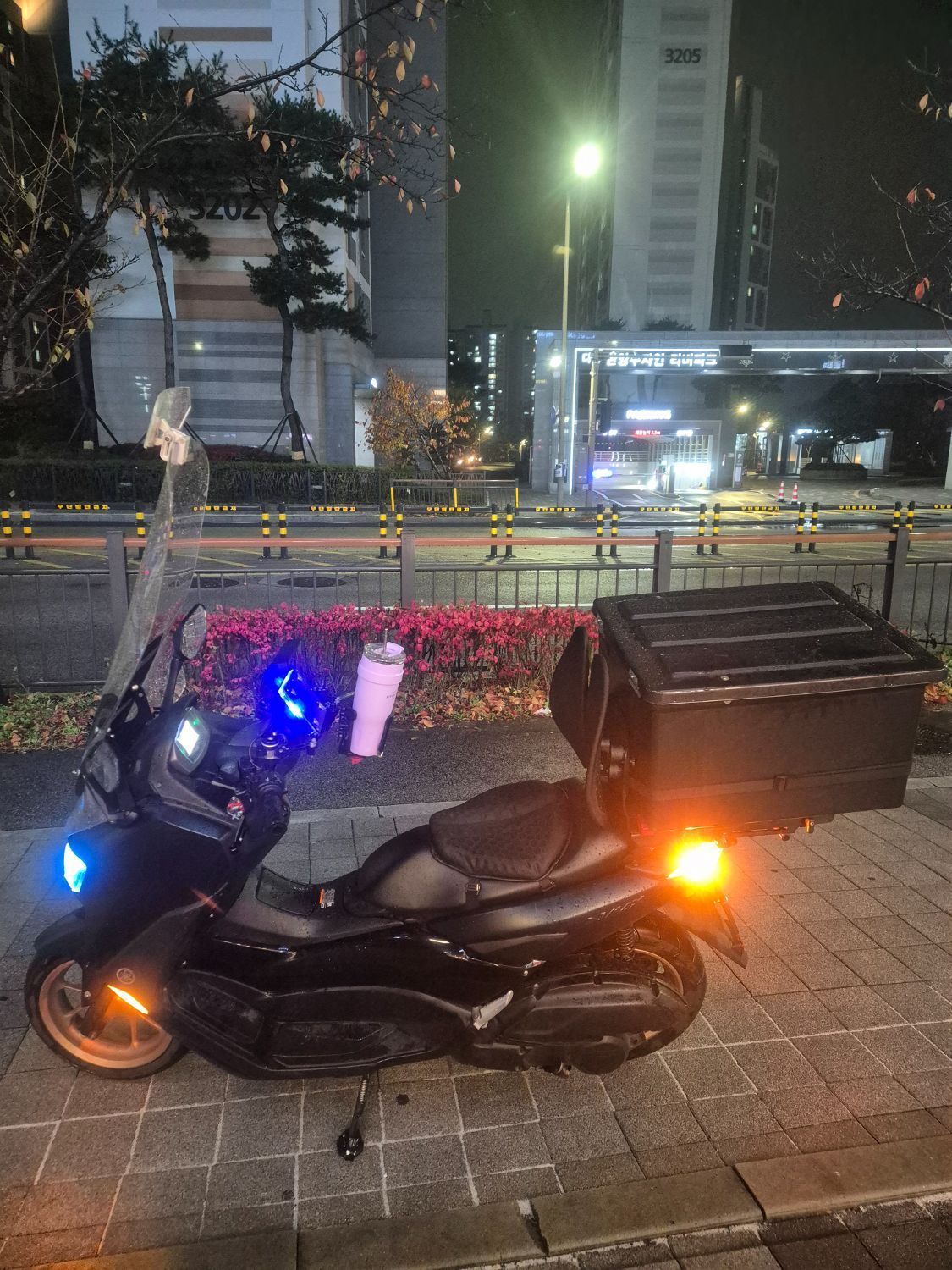 야마하 NMAX 125 main