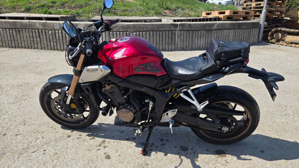 혼다 CB 650 R main