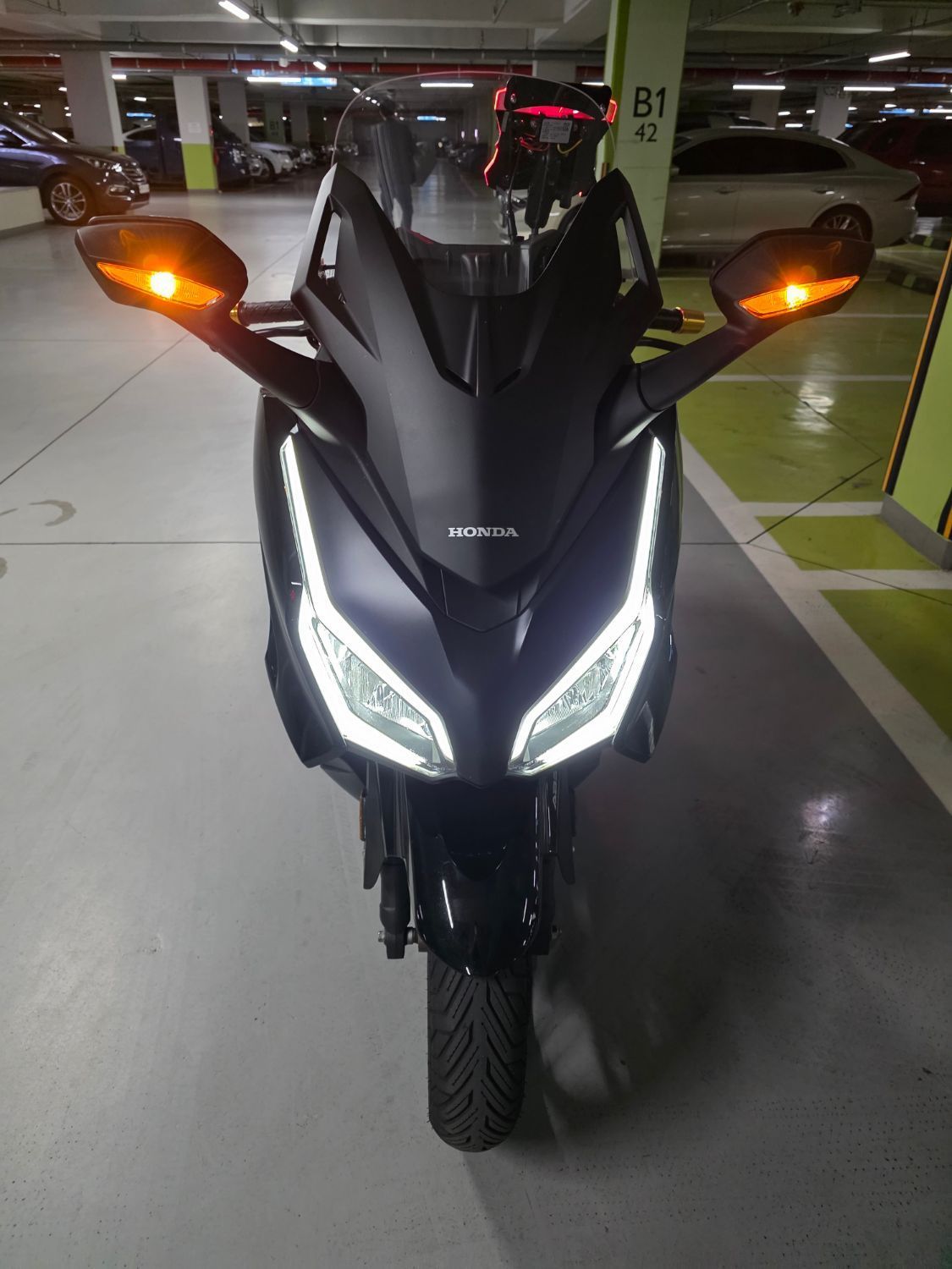 혼다 포르자 350 main
