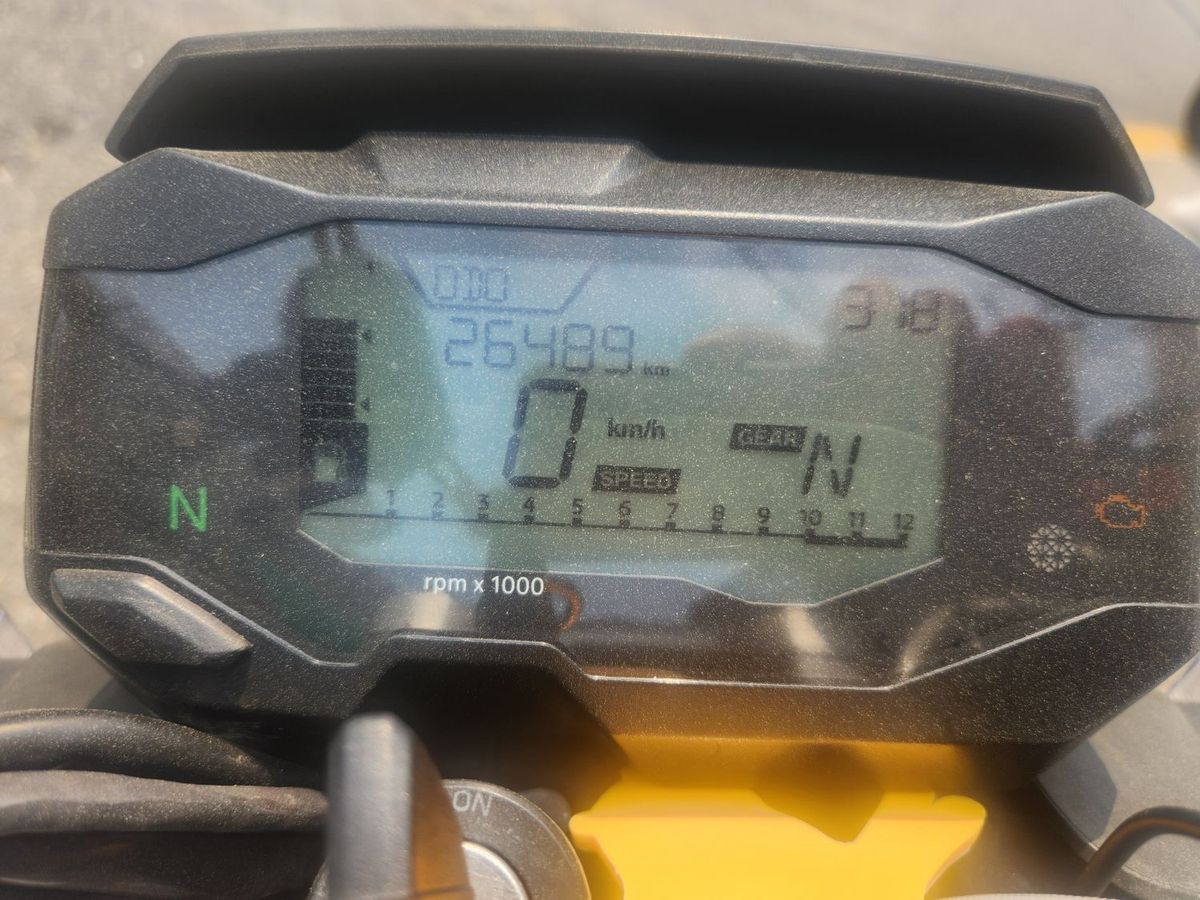 BMW G 310 R main