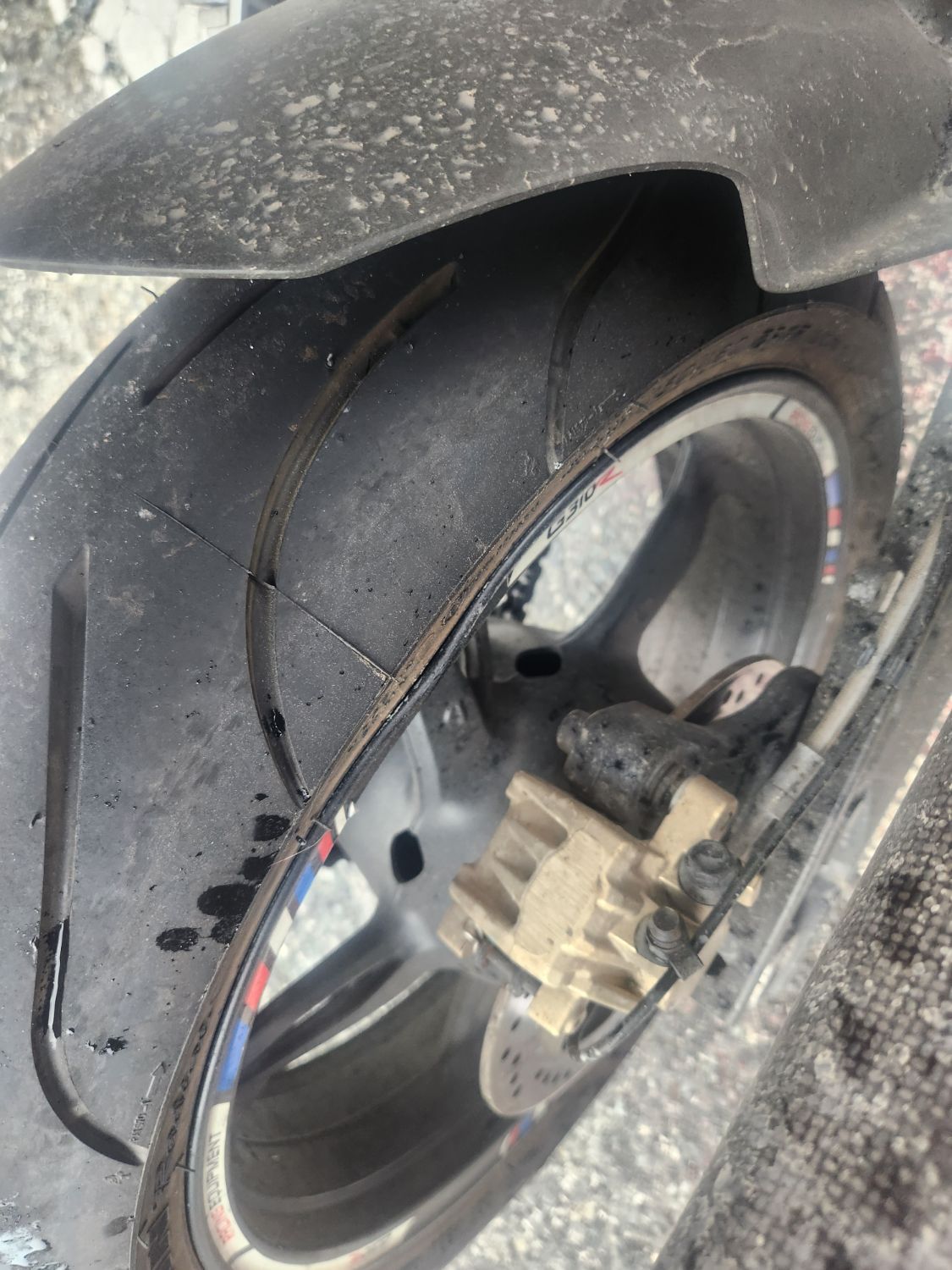 BMW G 310 R thumb 2