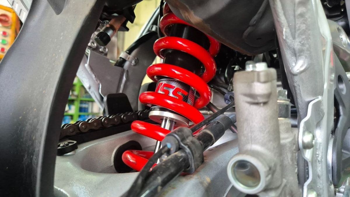 혼다 CRF 300 L 9