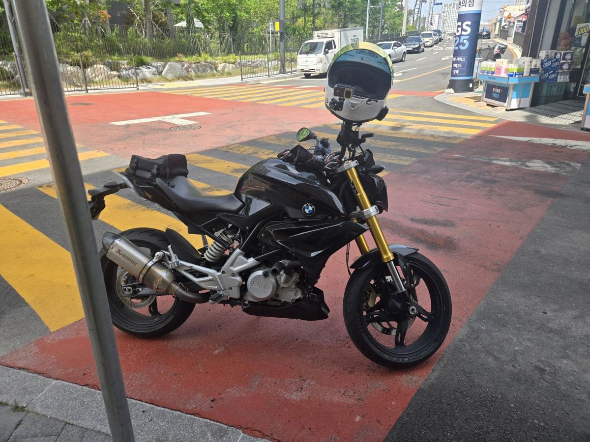 BMW G 310 R thumb 2