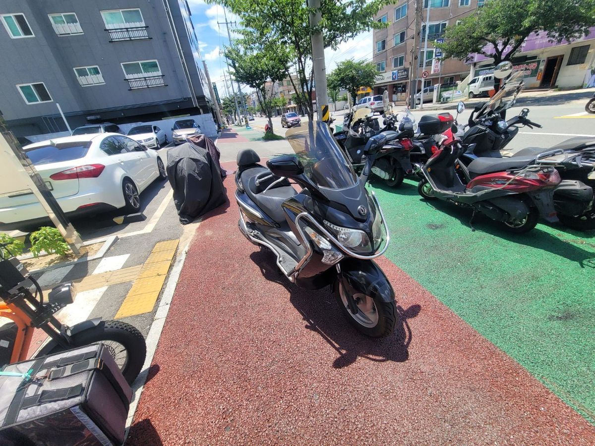 SYM 보이져 125 EVO 5