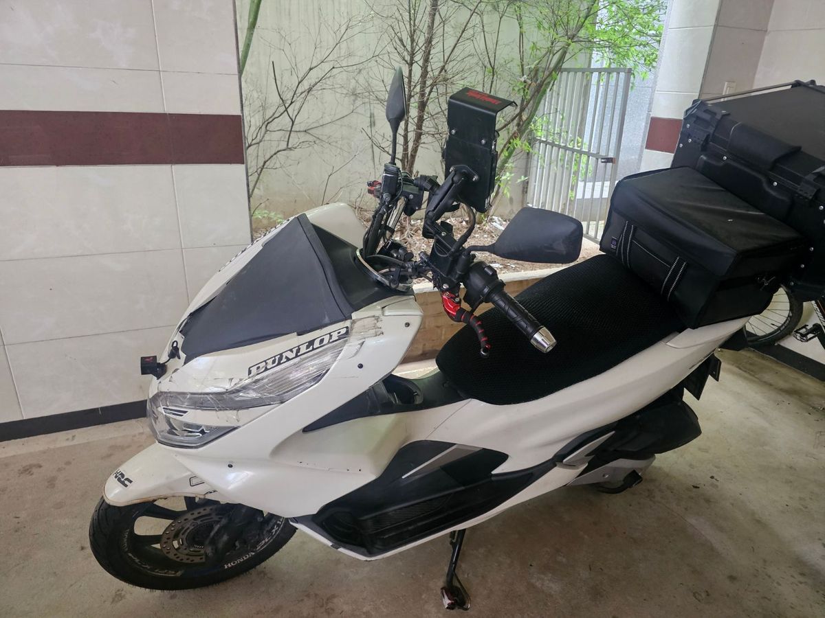 혼다 PCX 150 thumb 2