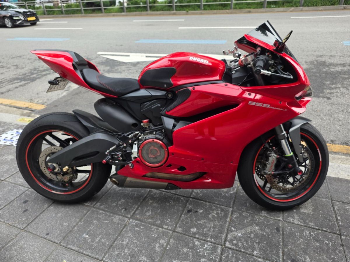 두카티 959 파니갈레 CORSE 4