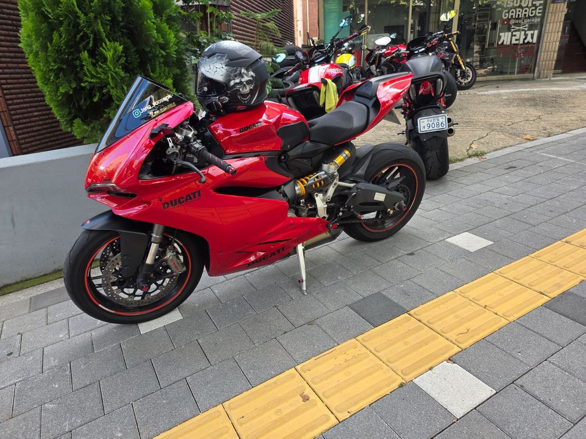 두카티 959 파니갈레 CORSE main