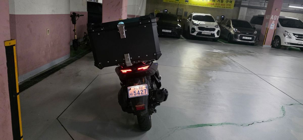 야마하 NMAX 125 4