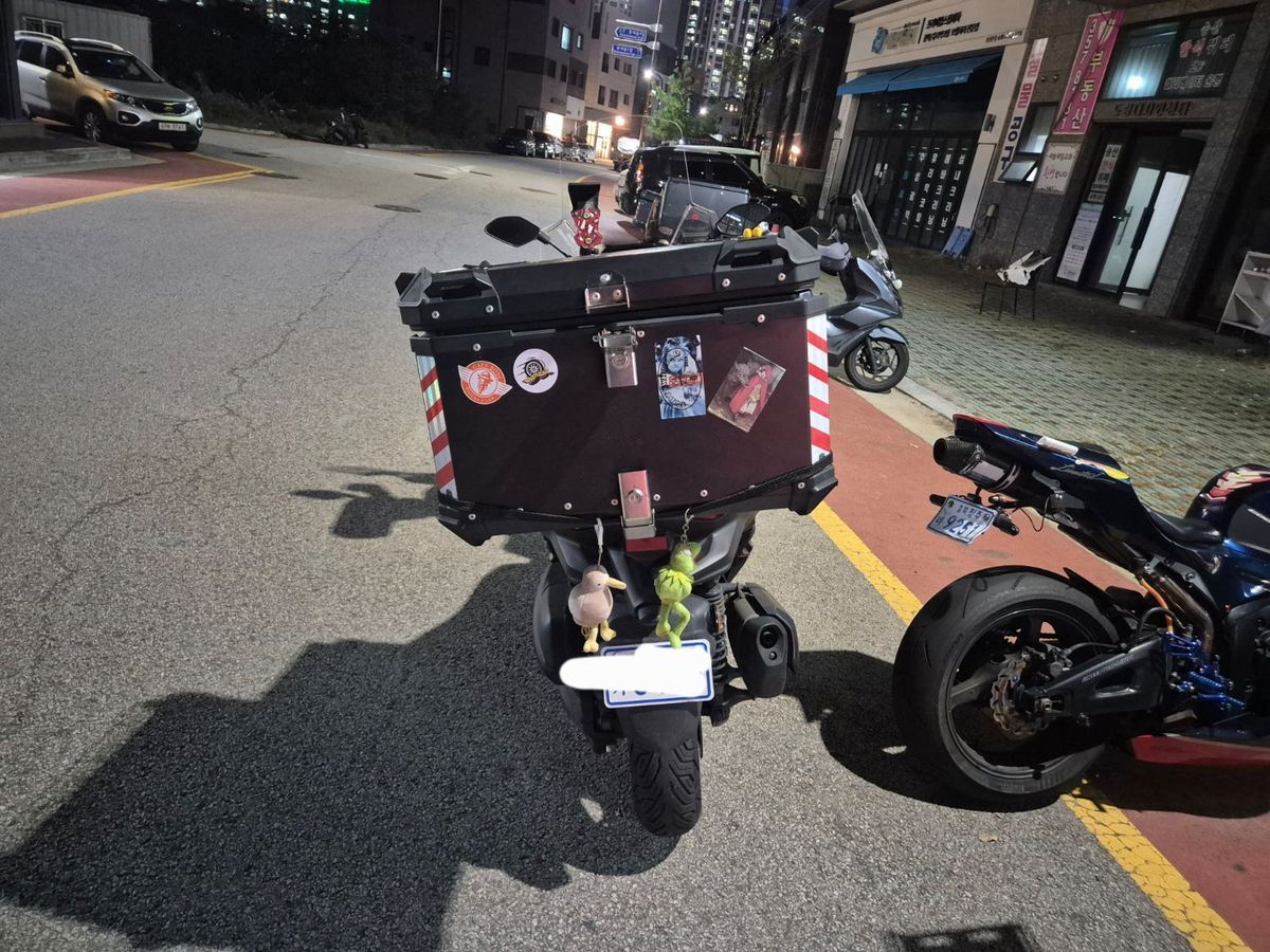야마하 XMAX 300 ABS 5